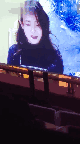 郑爽|疑似张恒好友再曝郑爽出轨细节：对象包括女性，绿了两任前男友