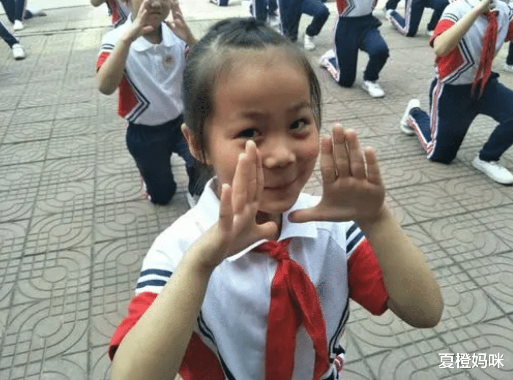 夏橙妈咪|教育部发布新政策，教师待遇将发生变化，小学生也收到一个好消息