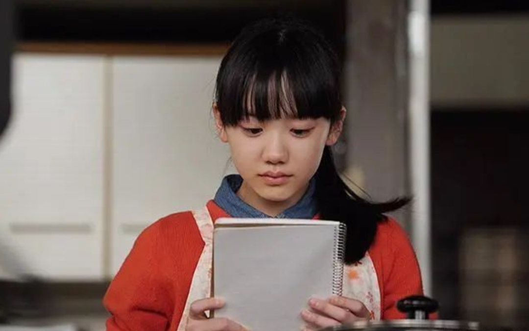 赵丽颖|她是日本“国民闺女”,3岁出道颜值超高,16岁身高却不足一米五