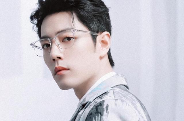 清欢知晓 “让流量配得上正能量”，肖战做了一个中国人正常该做的事情