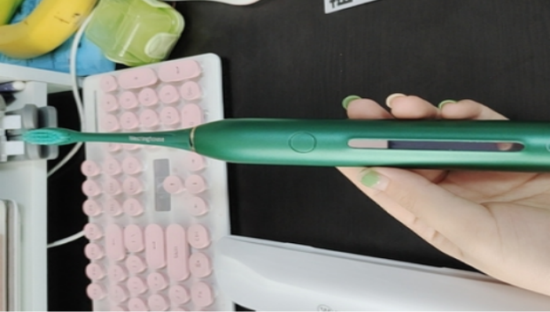 每日口腔科普|电动牙刷哪个牌子好？牙医卢波最好用的电动牙刷推荐