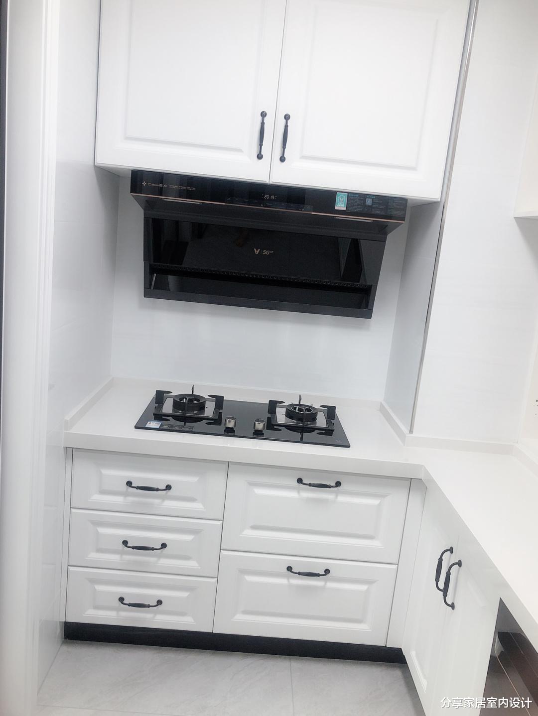 |装修一路踩坑，不断在妥协，打扫干净后的效果还不错，省钱又简单