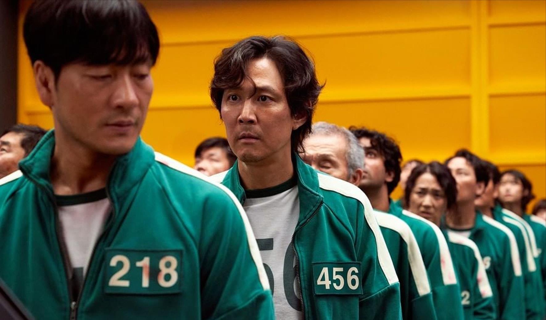 孔刘|《鱿鱼游戏》开播后热度攀升，孔刘友情客串后，影帝李秉宪登场
