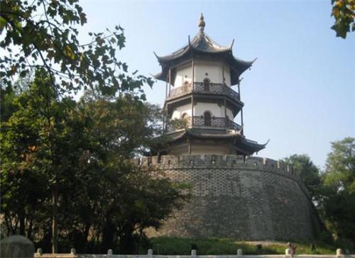 山区东哥话旅游 高邮古城仅存的标志之一,奎楼