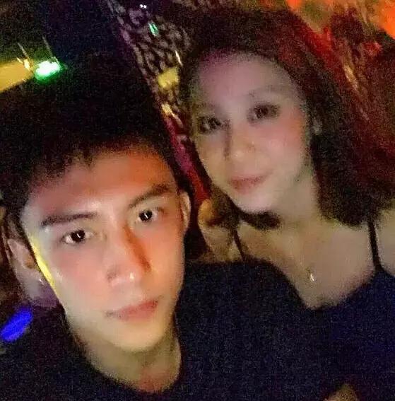 杨钰莹|“烧炭员”黄景瑜逆袭记