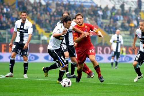 湖人队|罗马vs斯佩齐亚；AC米兰vs亚特兰大；佛罗伦萨vs克罗托内