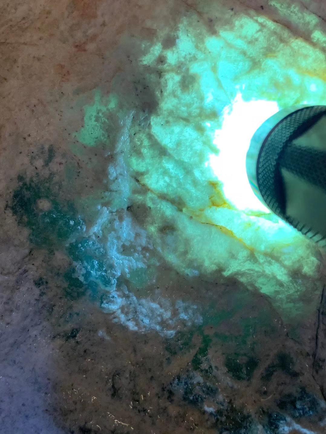 翡翠|买翡翠容不得一点瑕疵的人，只适合买玻璃！