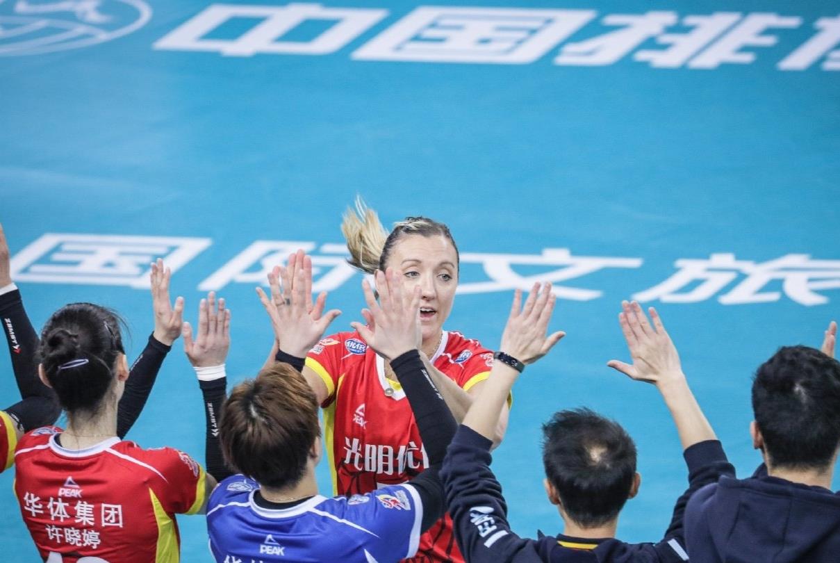 上海女排|排超季军争夺战强势来袭，丁霞面临巨大考验，上海女排三招客敌