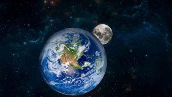 月球 在月球上行走，会不会有掉下去的感觉呢？要知道月球比地球小很多