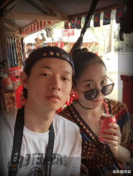 霍尊|霍尊塌房？疑似前女友发文曝料霍尊出轨，并表示有截屏证据和记录