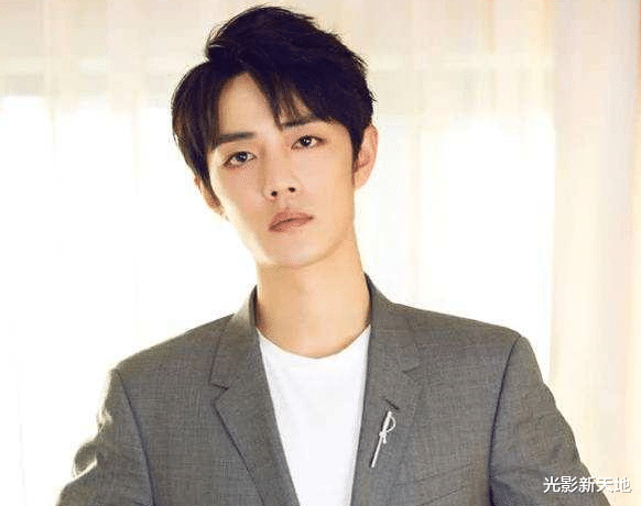 刘德华|刘德华和肖战同时发短视频，点赞量相差五倍，刘德华赢在这两点