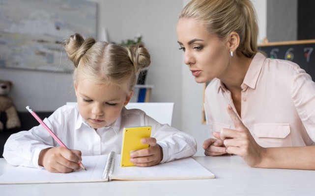 同一类去匹配|不打骂儿女的教育方式是否科学，先进？