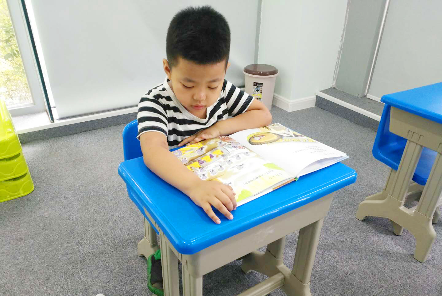 两口育儿|二年级男孩坚持晨读,家长并未刻意指导,背后缘由引人深思