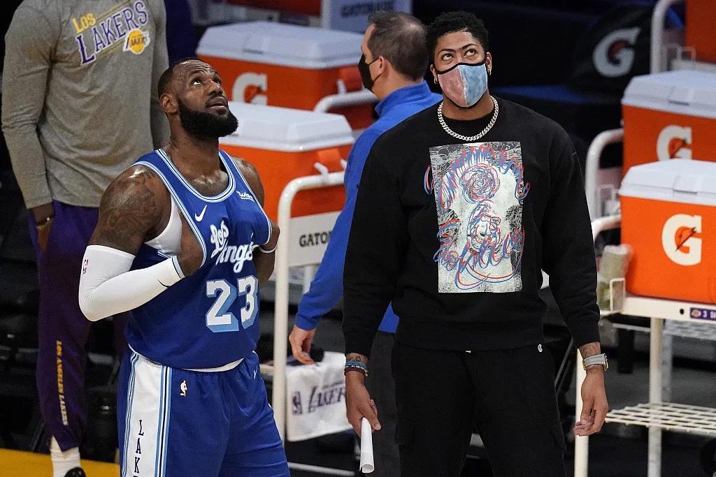 勒布朗·詹姆斯|詹姆斯十項(xiàng)數(shù)據(jù)進(jìn)入歷史前10，并列歷史第一！