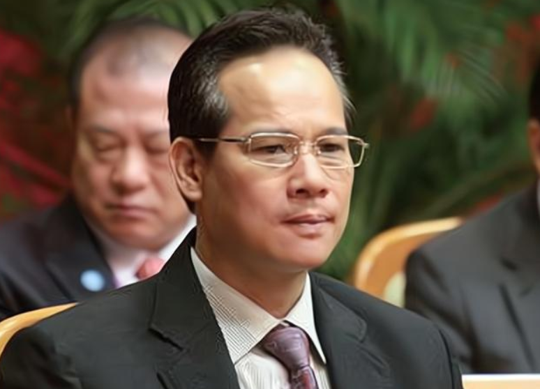 |“东莞土皇帝”梁耀辉的人生路