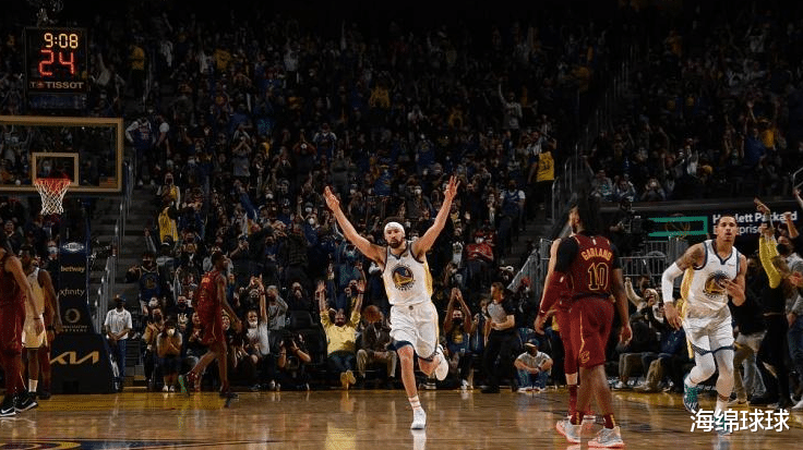廣州隊|轉型了！三分球8中3僅37.5%，快攻和扣籃，時隔2年再次怒吼慶祝