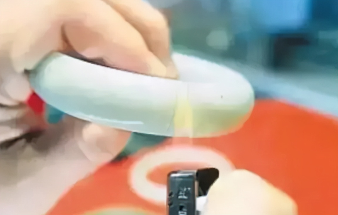 翡翠|千万不要这样鉴定翡翠，不然你会后悔的