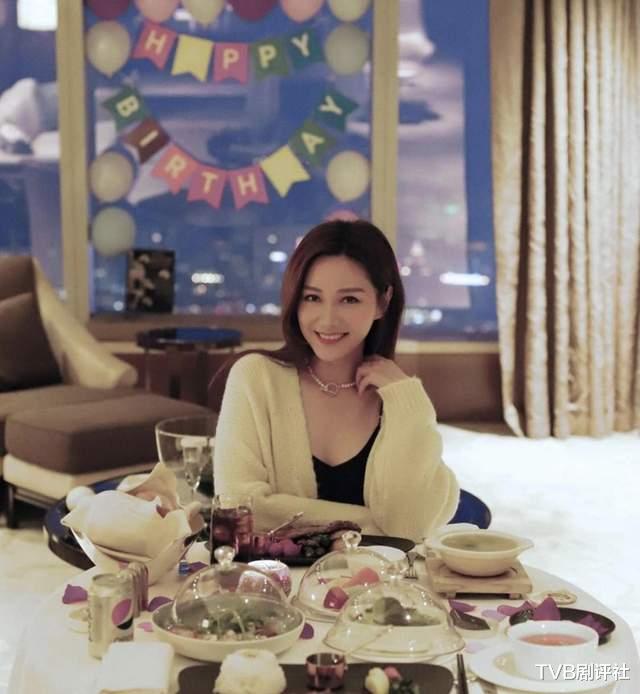 TVB|好事将近？马国明和汤洛雯同居试婚，细数TVB撮合成功的夫妻