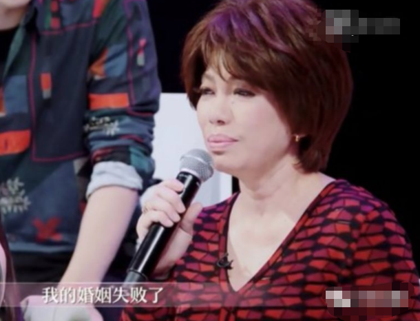 肖浩飞白|“民谣天后”蔡琴:十年婚姻,十年无性,63岁无儿无女