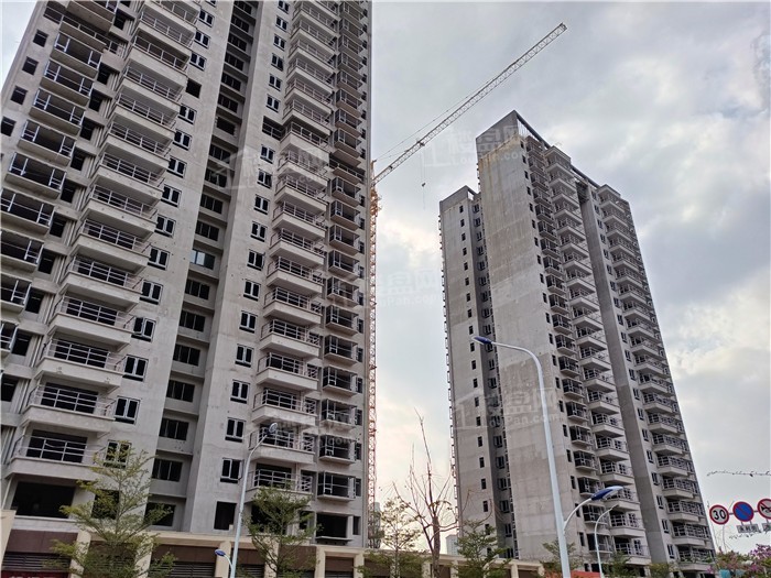 龙岗|实探南宁龙岗西：14个楼盘实景+道路建设，颠覆你的想象！