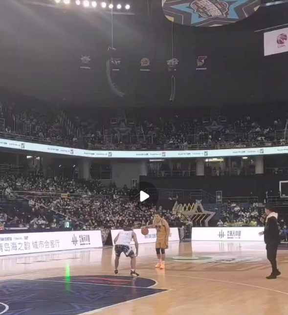 小沈龙|李景亮挑战小沈龙的结果来了：演绎单手破裸绞，嘲讽雷人太极大师