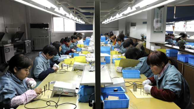 汽车|为什么有的工厂天天都在招聘？招人有这么难吗？原因真“现实”！