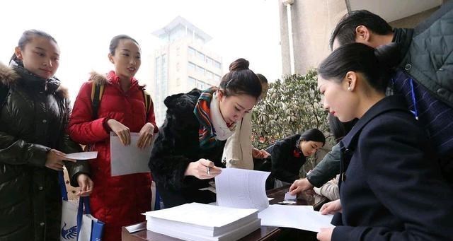 动漫画萌君 如何逼走不听话的员工，还不用给对方赔偿金，老板的套路你不懂！