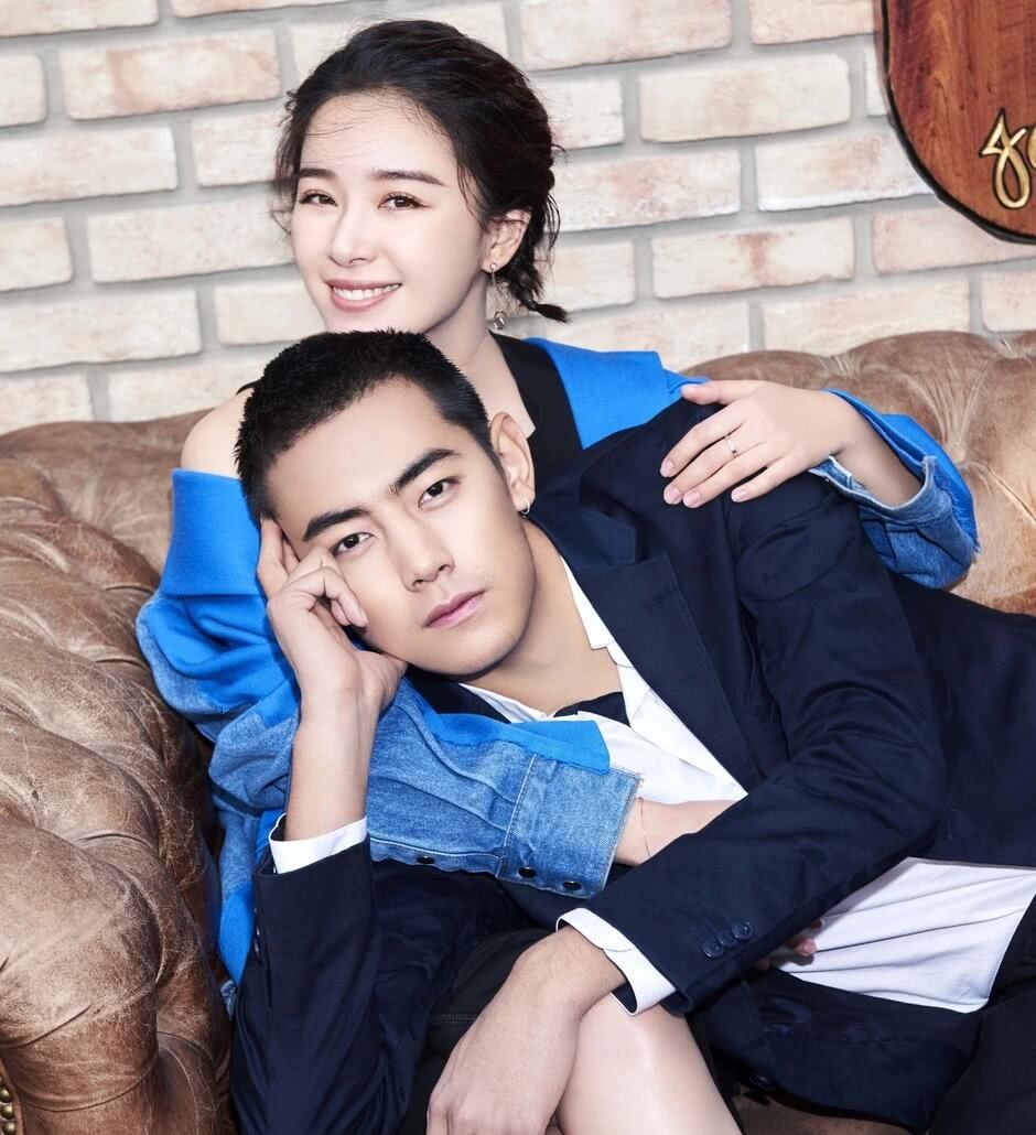 纪凌尘|知名男星官宣新恋情！和清纯甜妹约会搂抱，深夜骑电动车同回爱巢