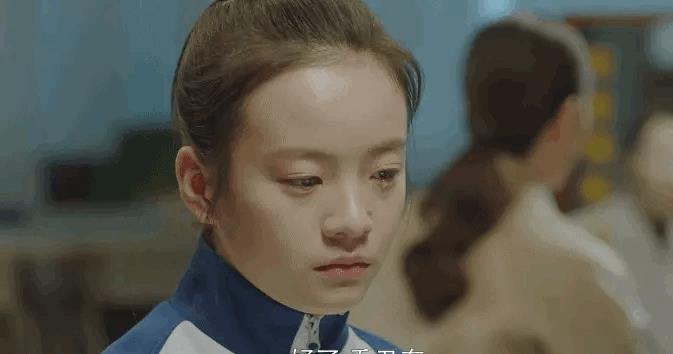 刘浩存|演技平平却妄想拿影后,咖位不够却敢当导师,小花们真大胆