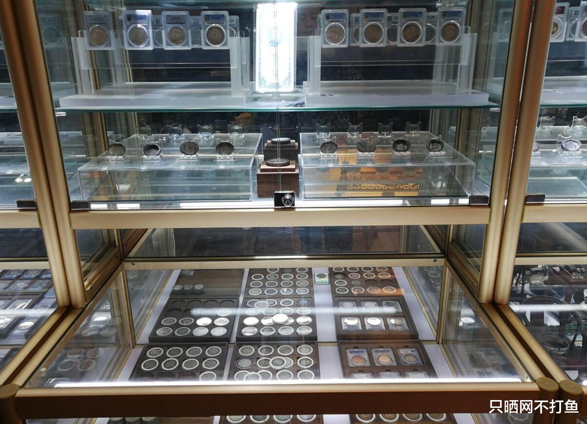 羊脂玉|收藏市场怪象，地摊300卖银元，店铺1000收银元，只收不卖