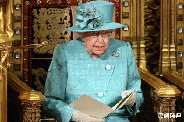 菲利普親王去世後，英國女王終於露面，向全世界宣佈一重要消息-圖6