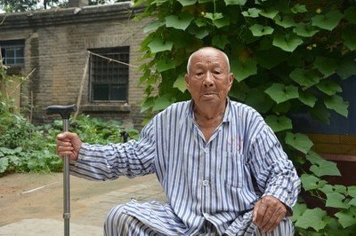 |抗战老兵真实回忆：罗店那边死了太多人，一个师一个师地往里填