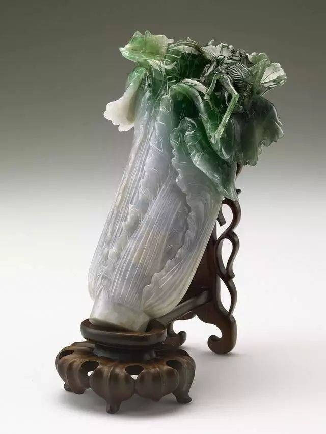 翡翠|这件春带彩翡翠摆件，历时4年雕刻而成，市场估价4.8亿