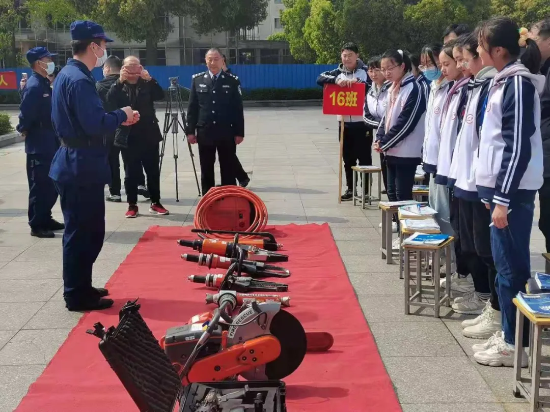 大悟公安 【教育整顿进行时】我为群众办实事,大悟公安在行动