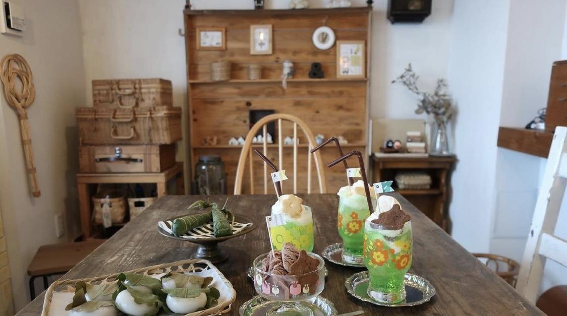 日本复古老房子，太太带俩娃，淘二手家具布置出的精致感，超有品