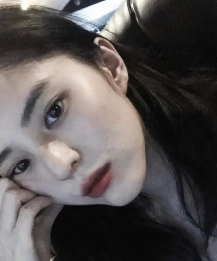 InsDaily 演恶小三却靠美貌吸粉众多！如今回归演netfilx大女主：姐姐好帅