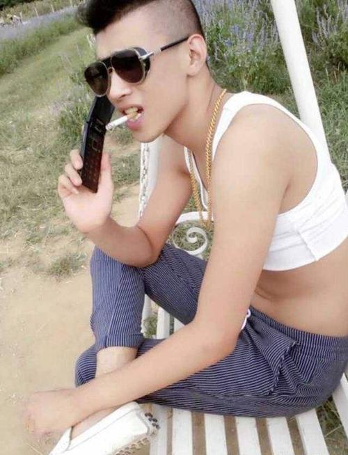 范闲|MC天佑巅峰期粉丝数千万，曾公开diss过刘德华，他如今现状如何？