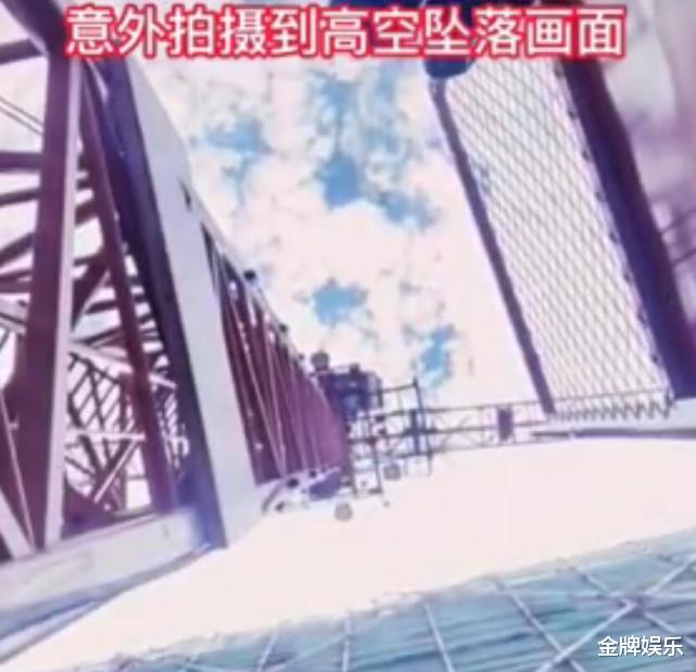 女司机 23岁网红吊塔女司机小邱妹不幸离世！生前视频记录了整个经过