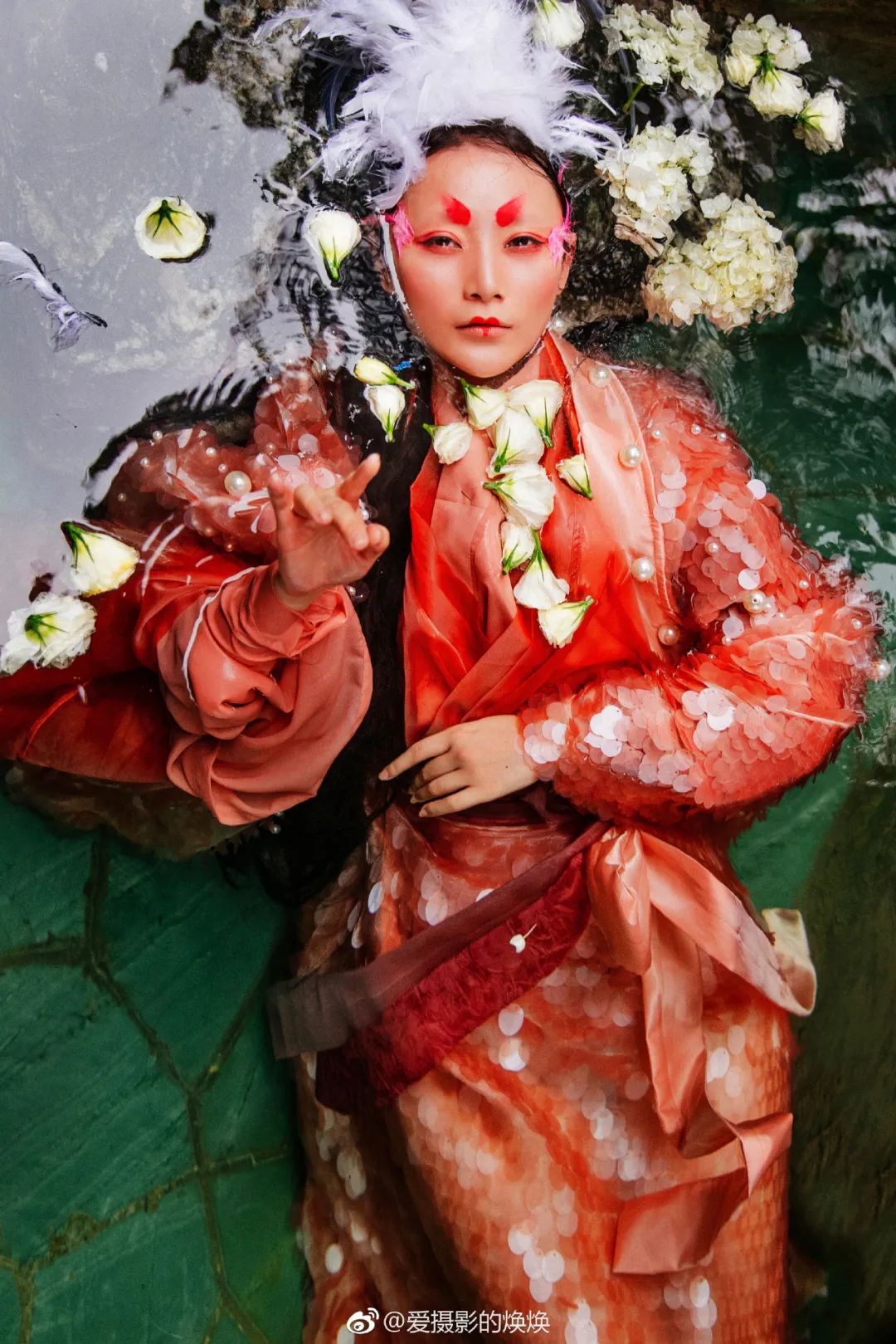 山海经|95后女孩还原70个《山海经》神兽，中国日报点赞：这才是年轻人最好的样子