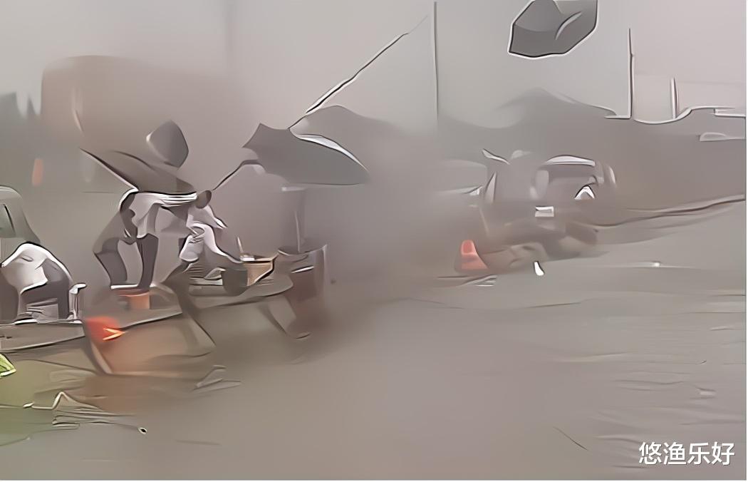 |透过钓鱼人上瘾的表象，看到鱼钓人无奈的本质