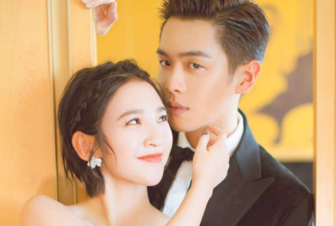 赵丽颖|有种“恩爱”叫赵丽颖结婚照,其他明星一个风格,只有她出其不意