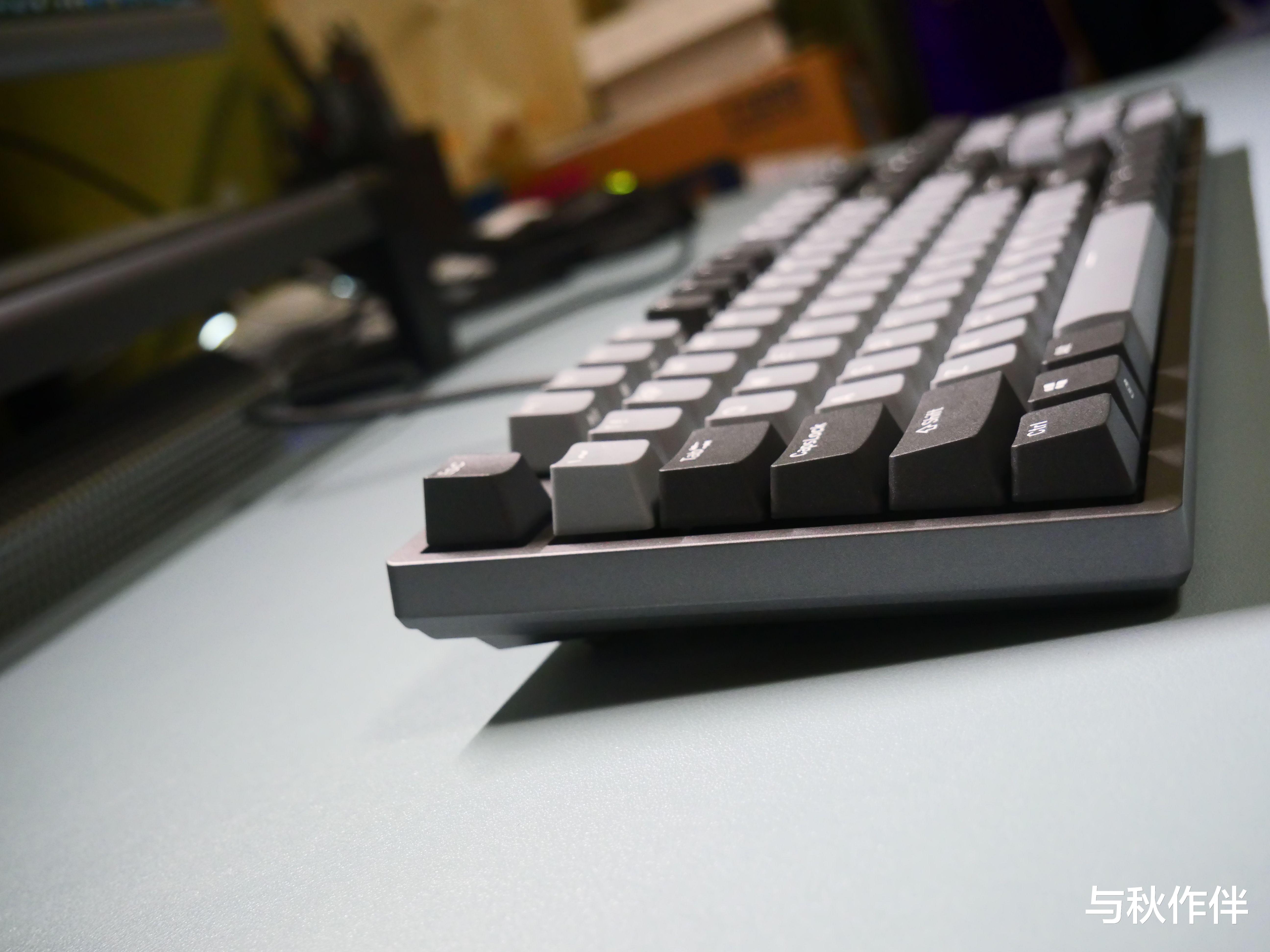 机械键盘|实用主义的极致，杜伽K310银轴机械键盘体验