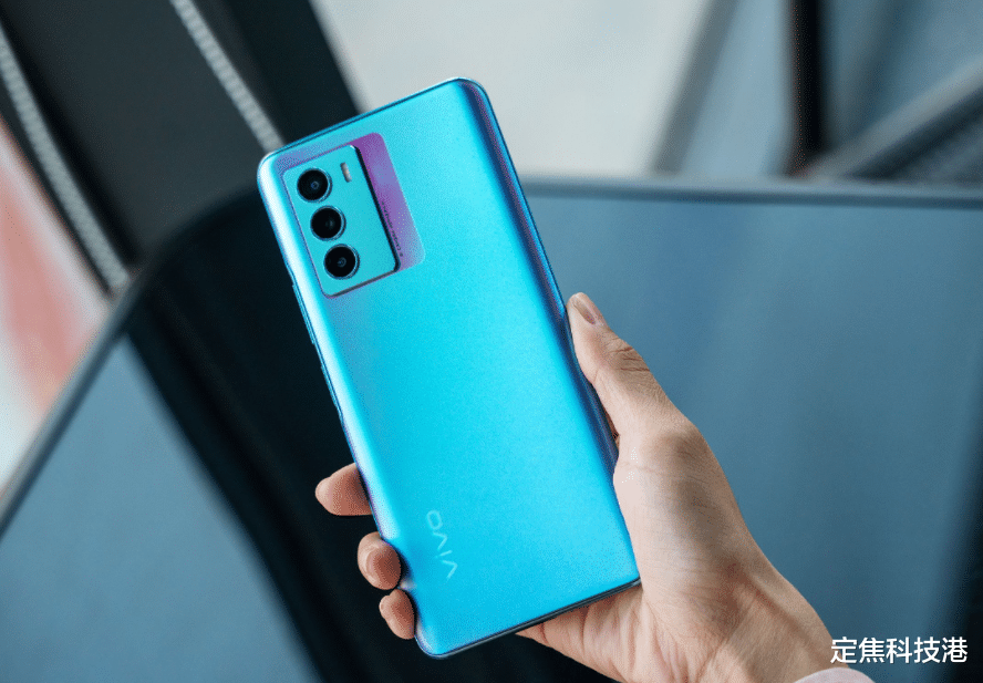 vivo|2022年将至，这篇数码好物入手指南可以收藏，都是精品