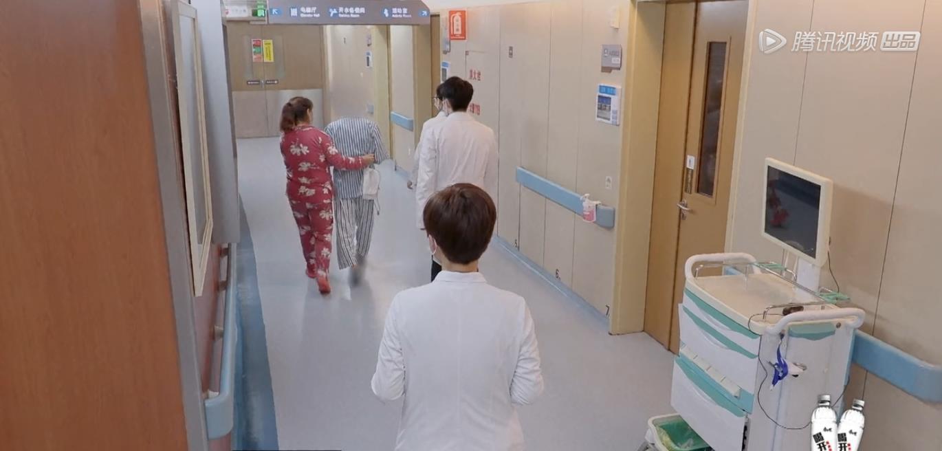 王蕊|《心动的offer》反转不断,王蕊遭遇谵妄症大爷,戳中周深笑点!