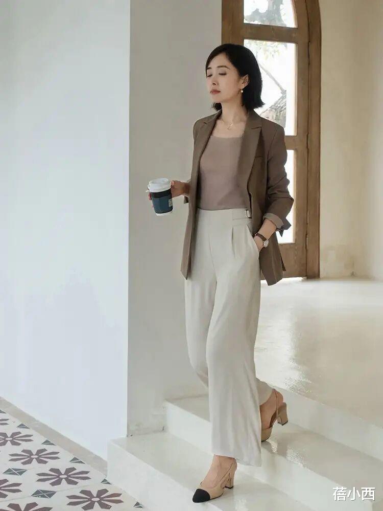 信息安全|秋季职场穿搭如何穿出高级感?衬衫、西装、半身裙搭配给你灵感