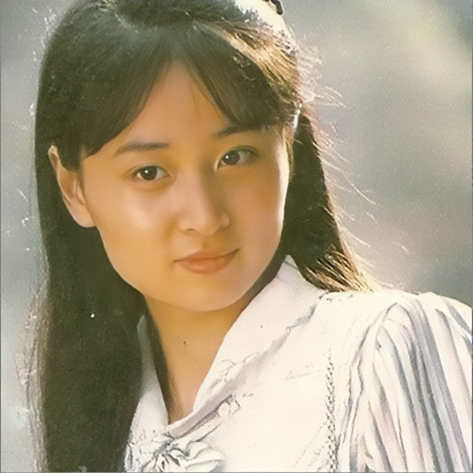 哈尔滨|哈尔滨盛产美人，10位冰城女星，个个盘正条顺，甩网红脸几条街