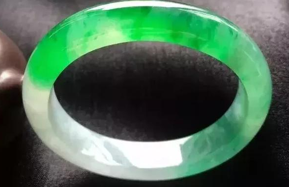 翡翠|2020年翡翠市场即迎来洗牌。