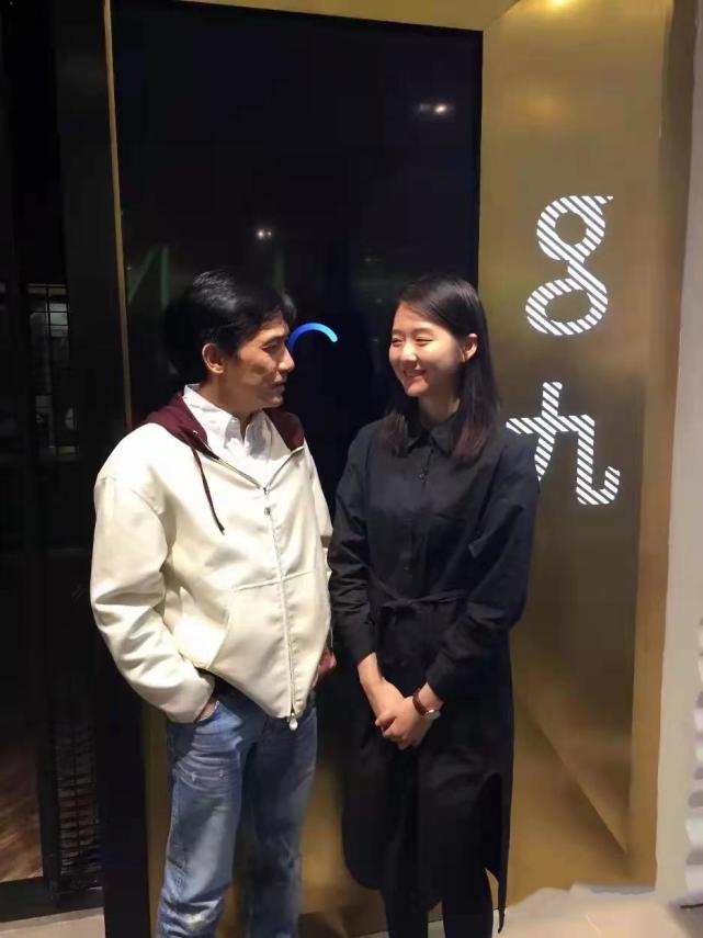 梁朝伟|男神晚节不保？网友曝被梁朝伟“壁咚”，被揭背后别有用心