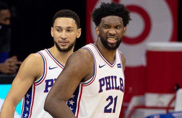 安東尼·戴維斯|沃格爾官宣詹姆斯！NBA完成2簽1裁，濃眉哥發聲，科比質疑霍華德