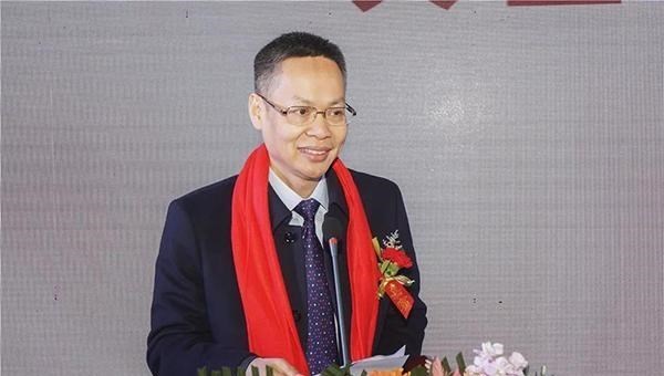 梵恩诗伊宁哥|一个海南人坐庄，玩坏了整个云南普洱茶？